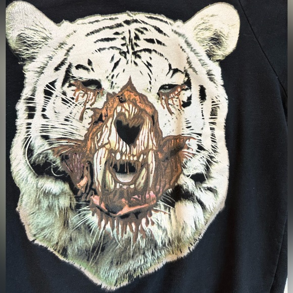 Actual Pain 🖤 Gore Tiger Crew Size Small - Picture 3 of 8
